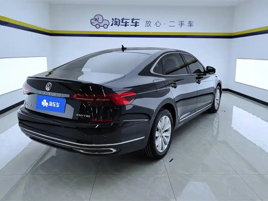 Volkswagen Passat 2020 330TSI Elite Edition China VI фото 3