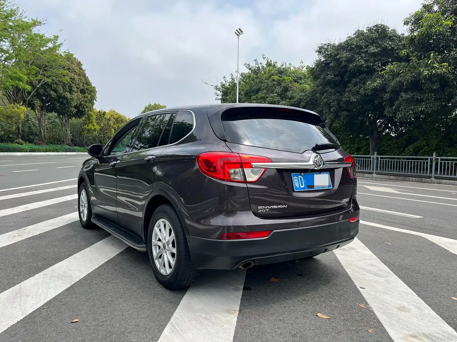 Фото 4 - Buick Envision Plus