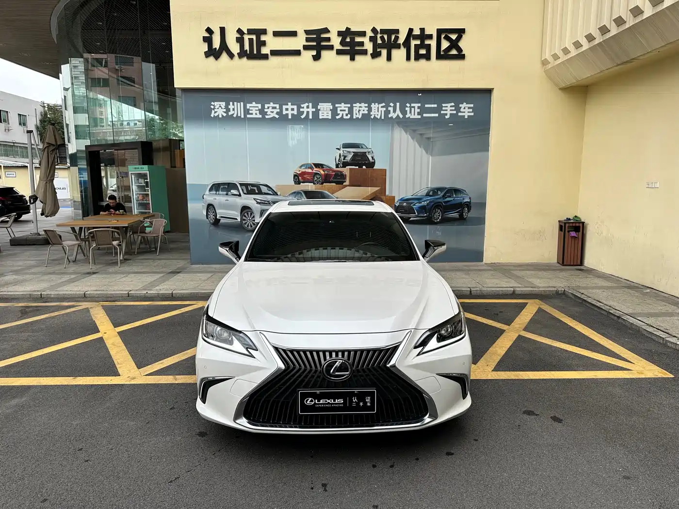 Lexus ES 2020 Model 260 Excellence Edition фото 6