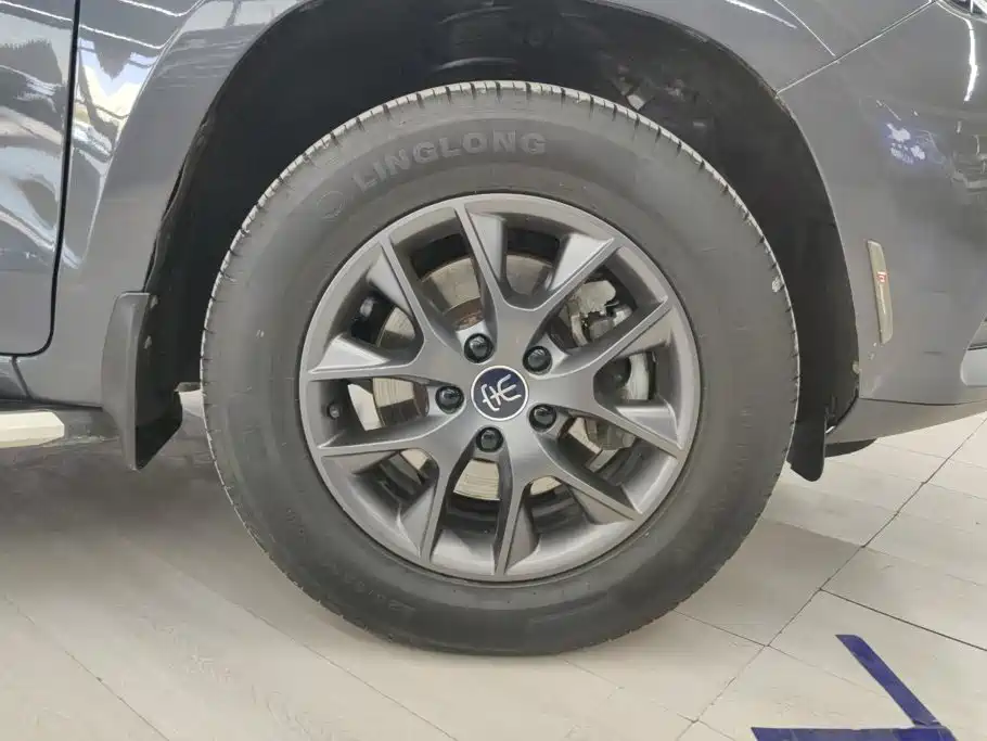 BYD Song 2021 2021 Classic Edition 1.5T Manual Luxury