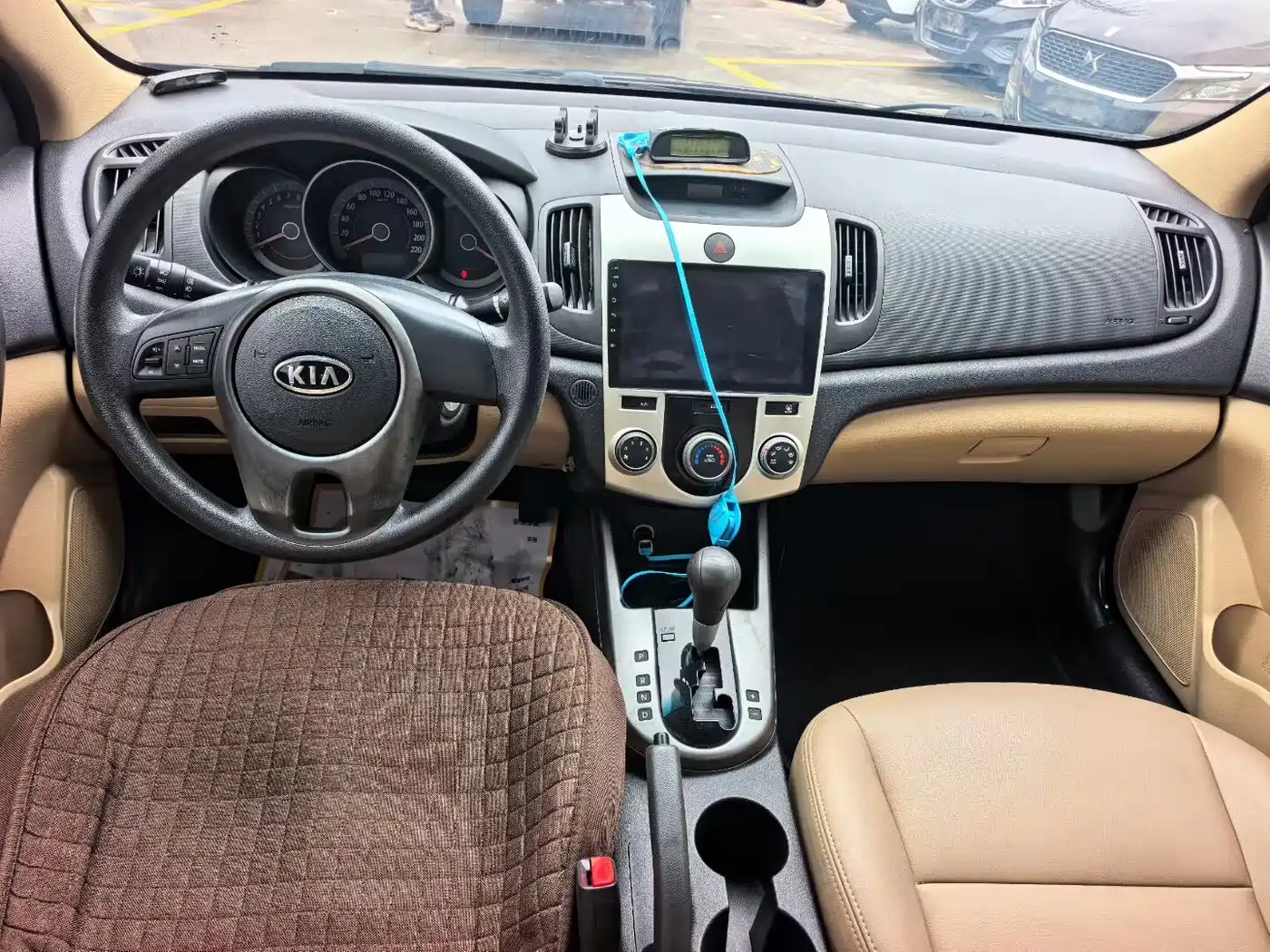 Kia Forte 2012 2012 1.6L AT Premium Commemorative Edition