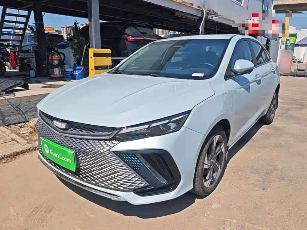 Geely Emgrand L HiP 2022 1.5TD-DHT Pro 100KM Super Rui