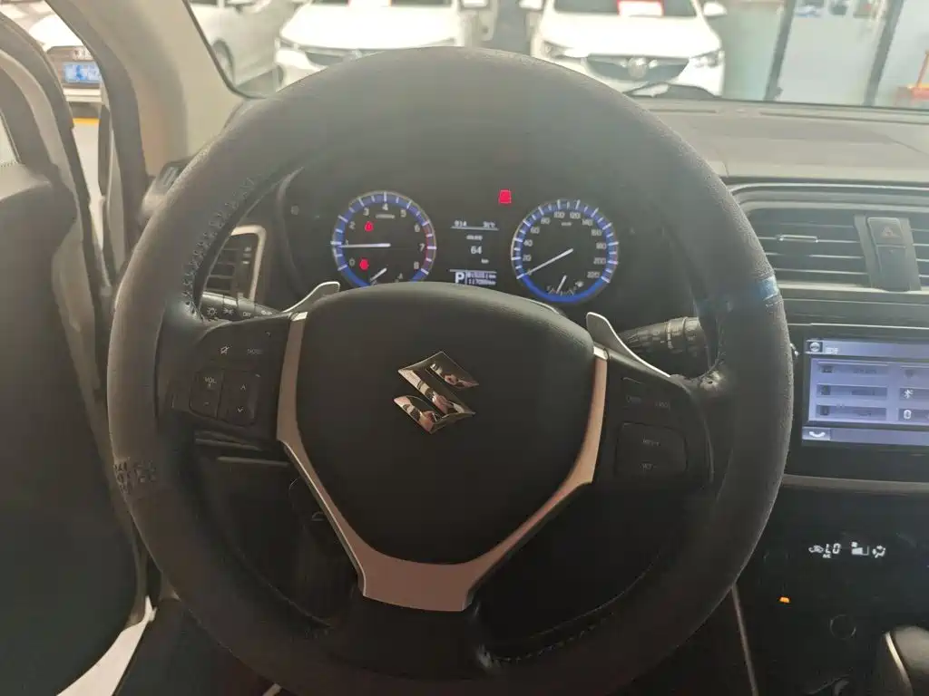 Suzuki SX4 S-Cross 2017 2015 1.6L CVT 2WD Elite