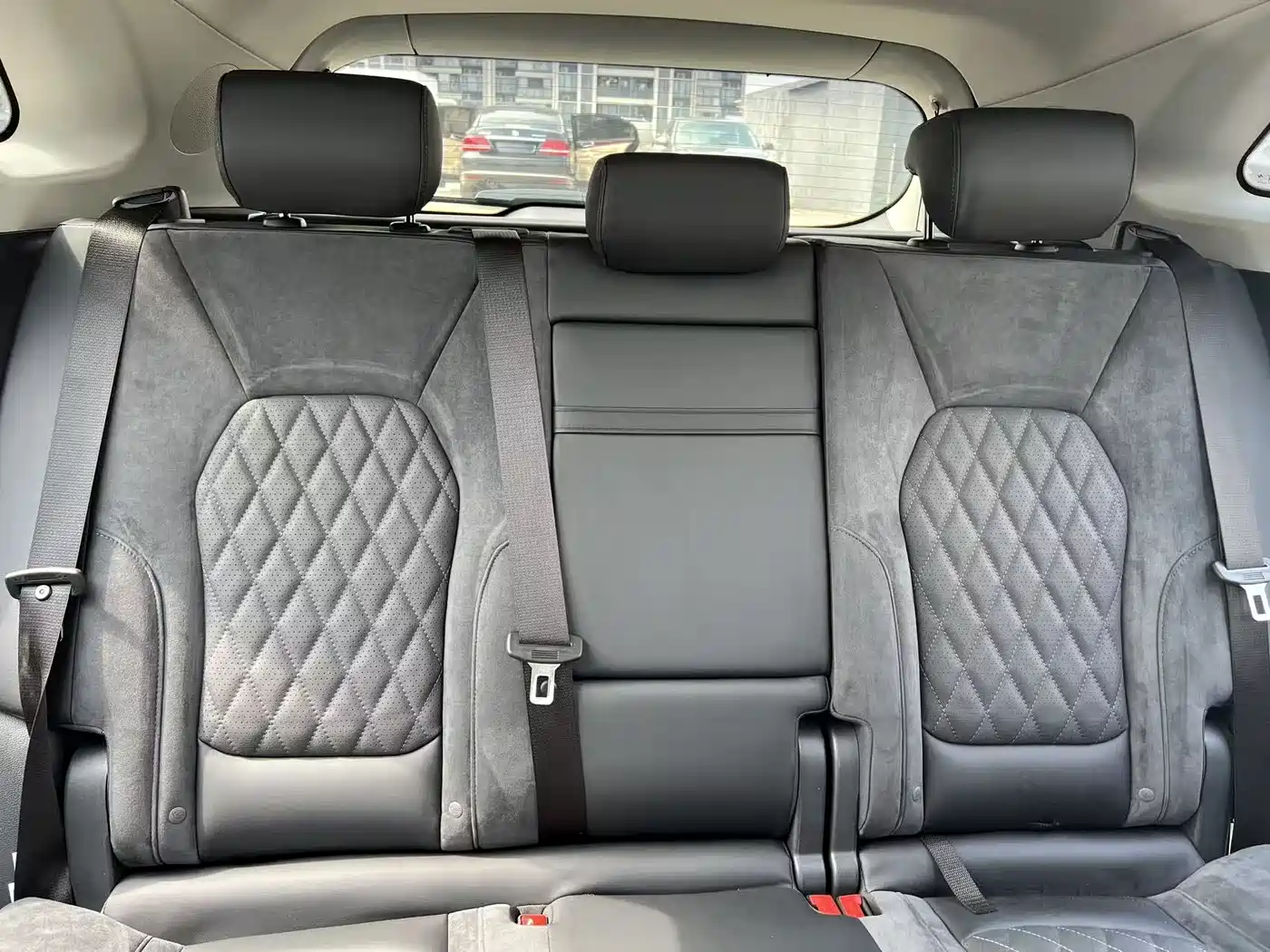 Hongqi HS5 2019 2.0T Smart Connect Enjoy Edition фото 19