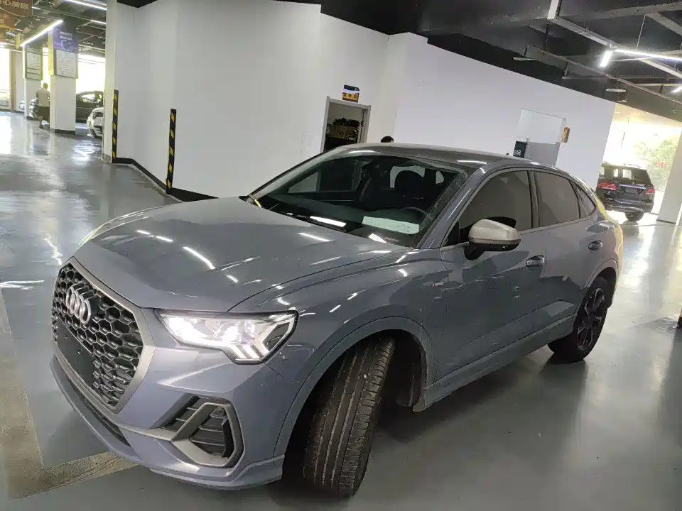 Audi Q3 Sportback 2023 2022 Model 40 TFSI RS Kit Speed Edition
