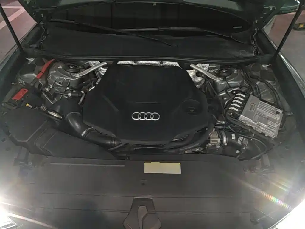 AUDI A6 (IMPORT)