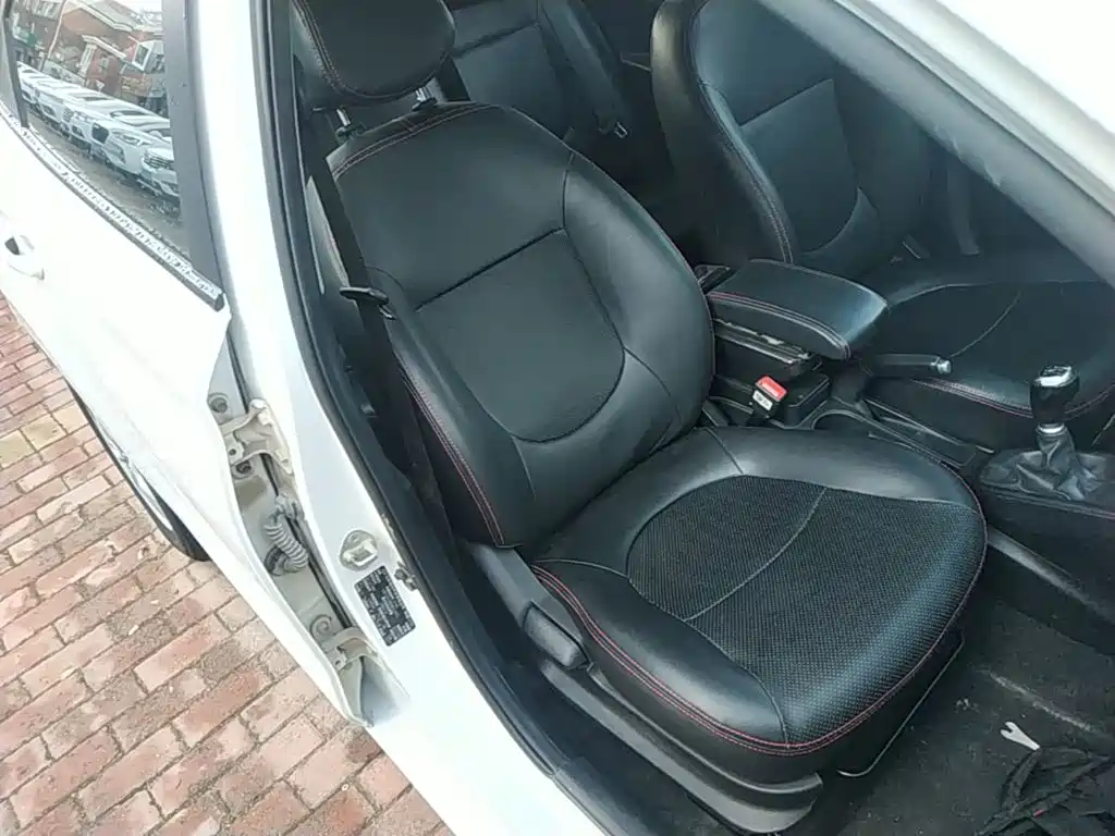 Hyundai Verna 2018 2017 1.4L Manual Color Sunroof Edition (China V)