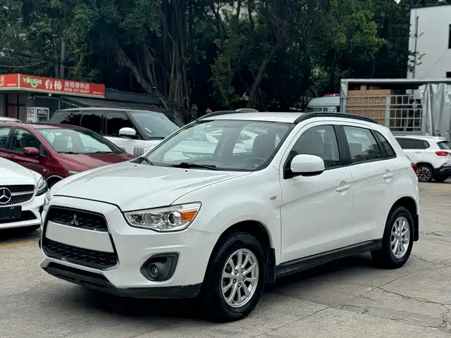  Mitsubishi ASX 2013 1.6L Manual 2WD Standard