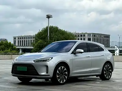 AITO M5