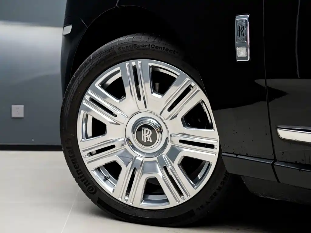Rolls-Royce Cullinan 2022 2018 5-Seater Version