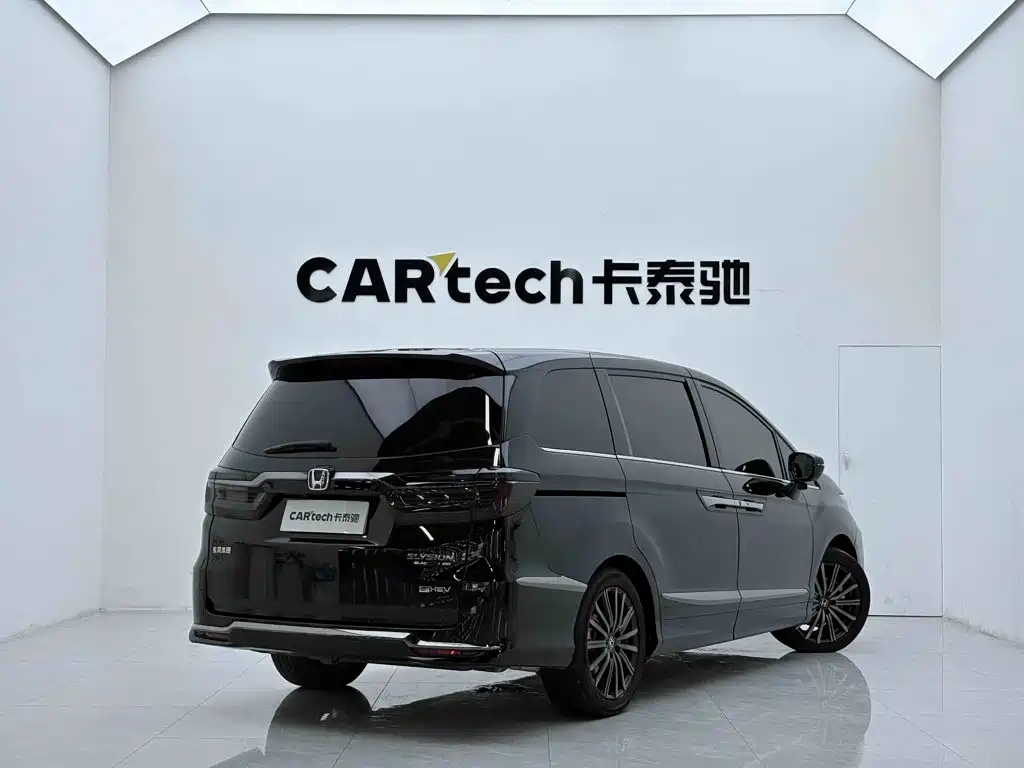 Honda Elysion 2024 2024 2.0L e:HEV Luxury Edition