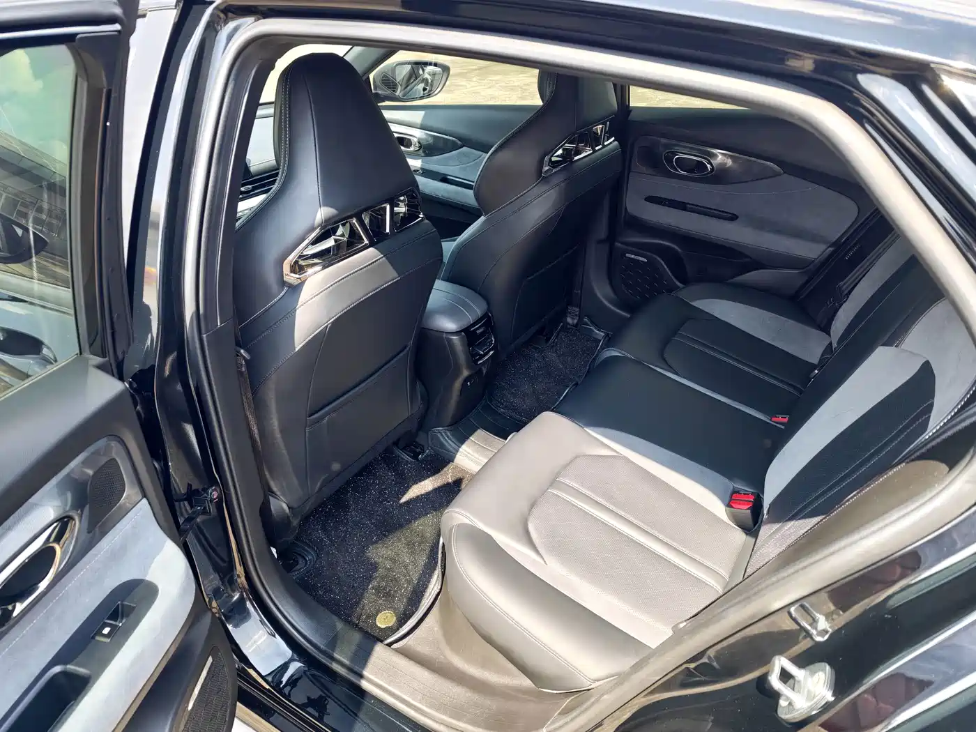 GAC Trumpchi Trumpchi Emkoo 2024 2023 400T Automatic R PRO