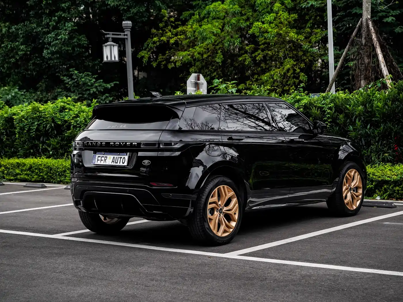 Land Rover Range Rover Evoque 2024 2023 Range Rover Evoque L 249PS Luxury Edition