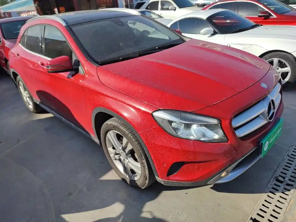 Mercedes-Benz GLA 2016 GLA 200 Dynamic фото 4