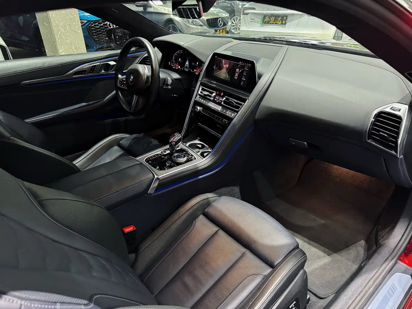 BMW 8 Series 2019 840i Coupe M Sport Package фото 8