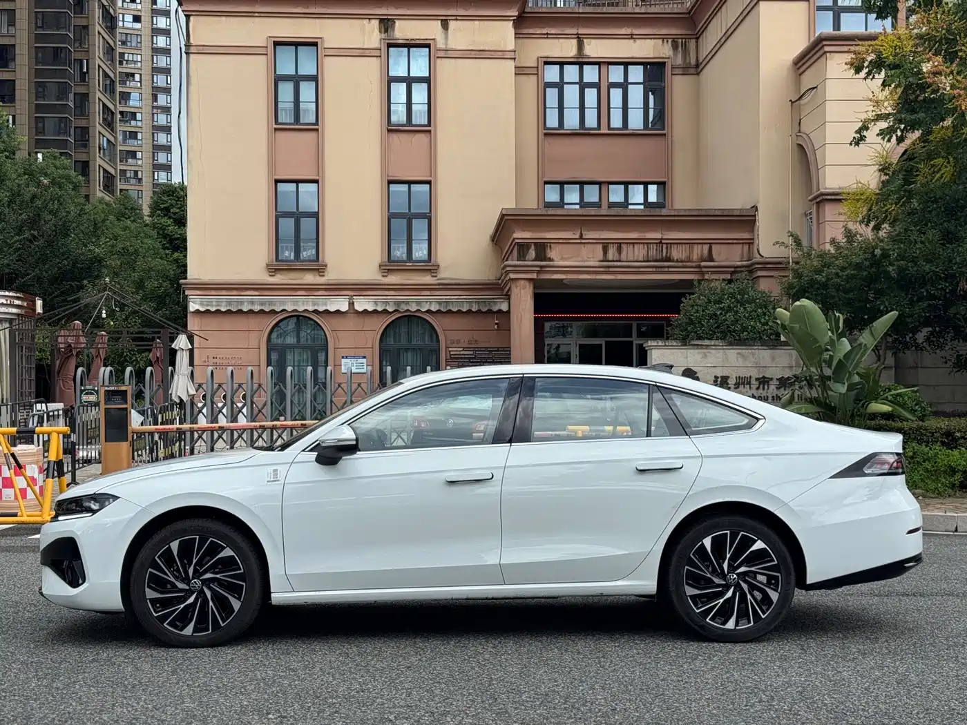Volkswagen Sagitar, миниатюра 4