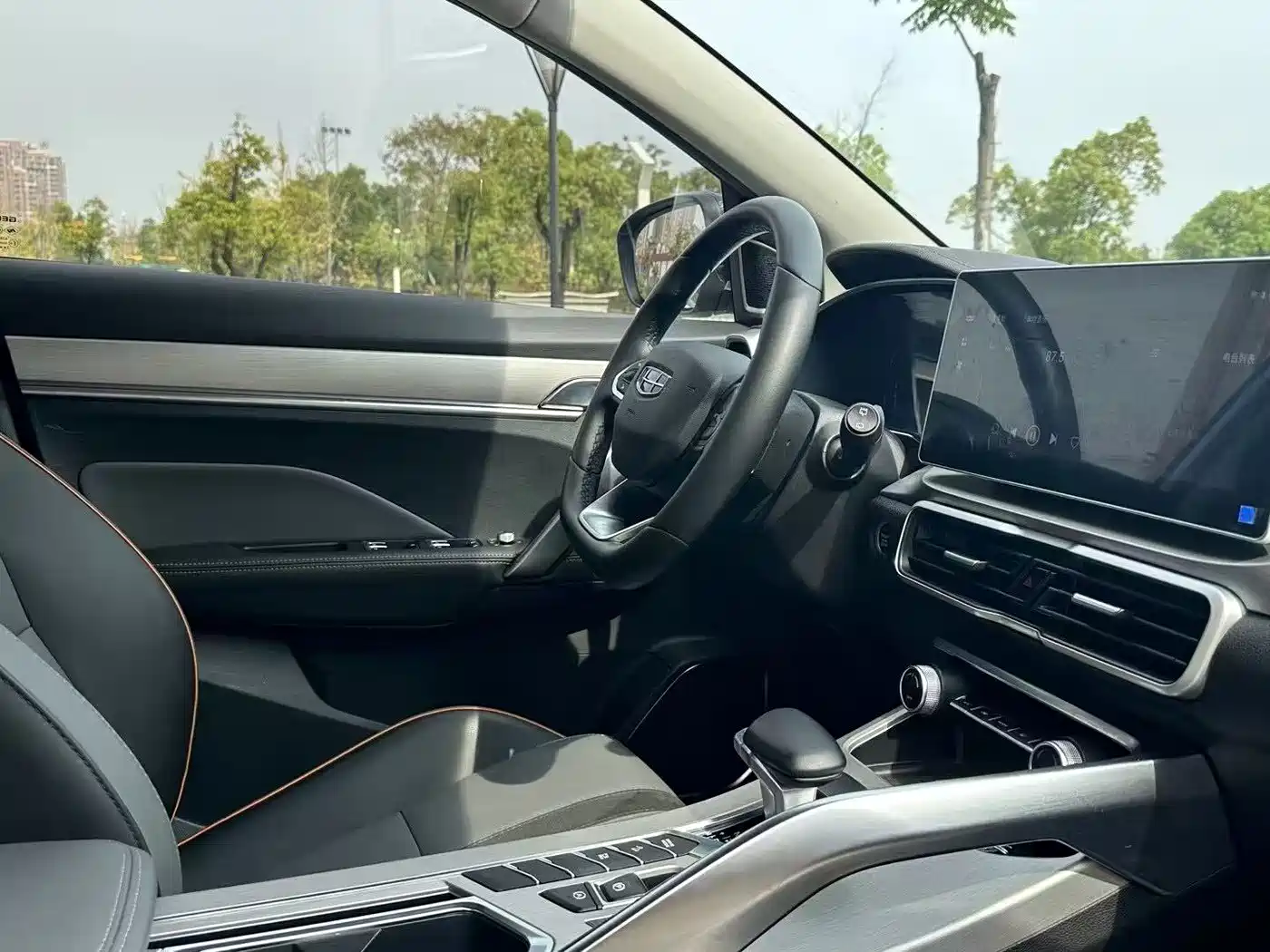 GEELY AUTOMOBILE BINYUE