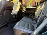 Фото 8 - Volkswagen Touareg