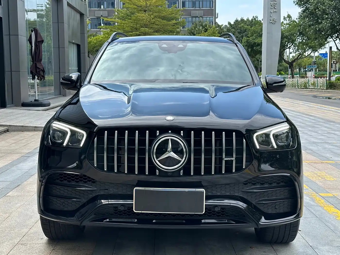 Photo 2 - Mercedes-Benz GLE AMG
