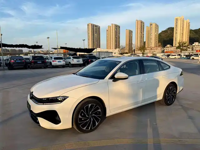 Similar car