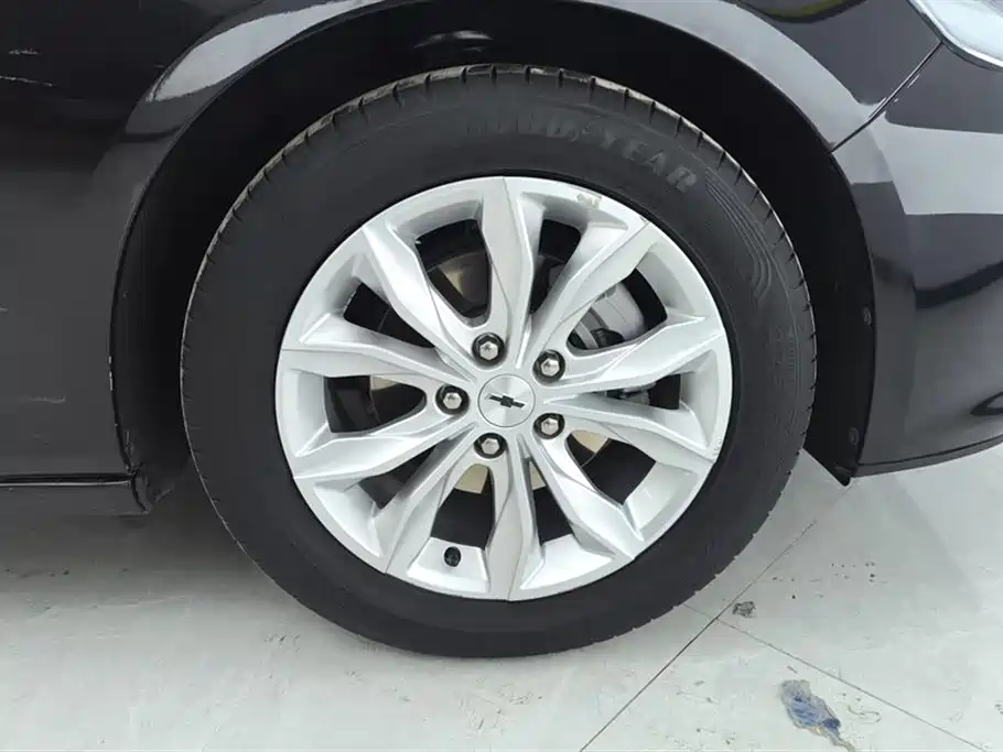 CHEVROLET MAI RUIBAO XL