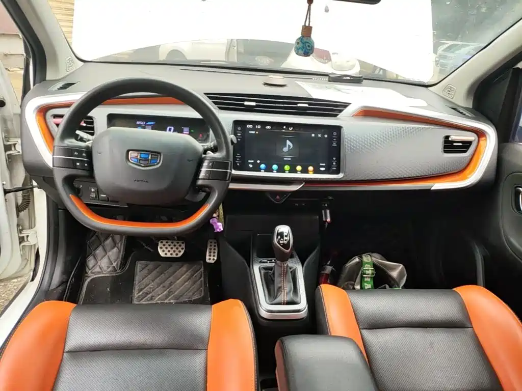 Geely Yuanjing X1 2018 2017 1.3L Auto Player Edition