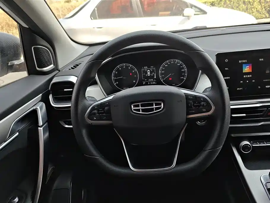 GEELY AUTOMOBILE BINYUE