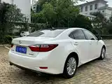 Фото 7 - Lexus ES