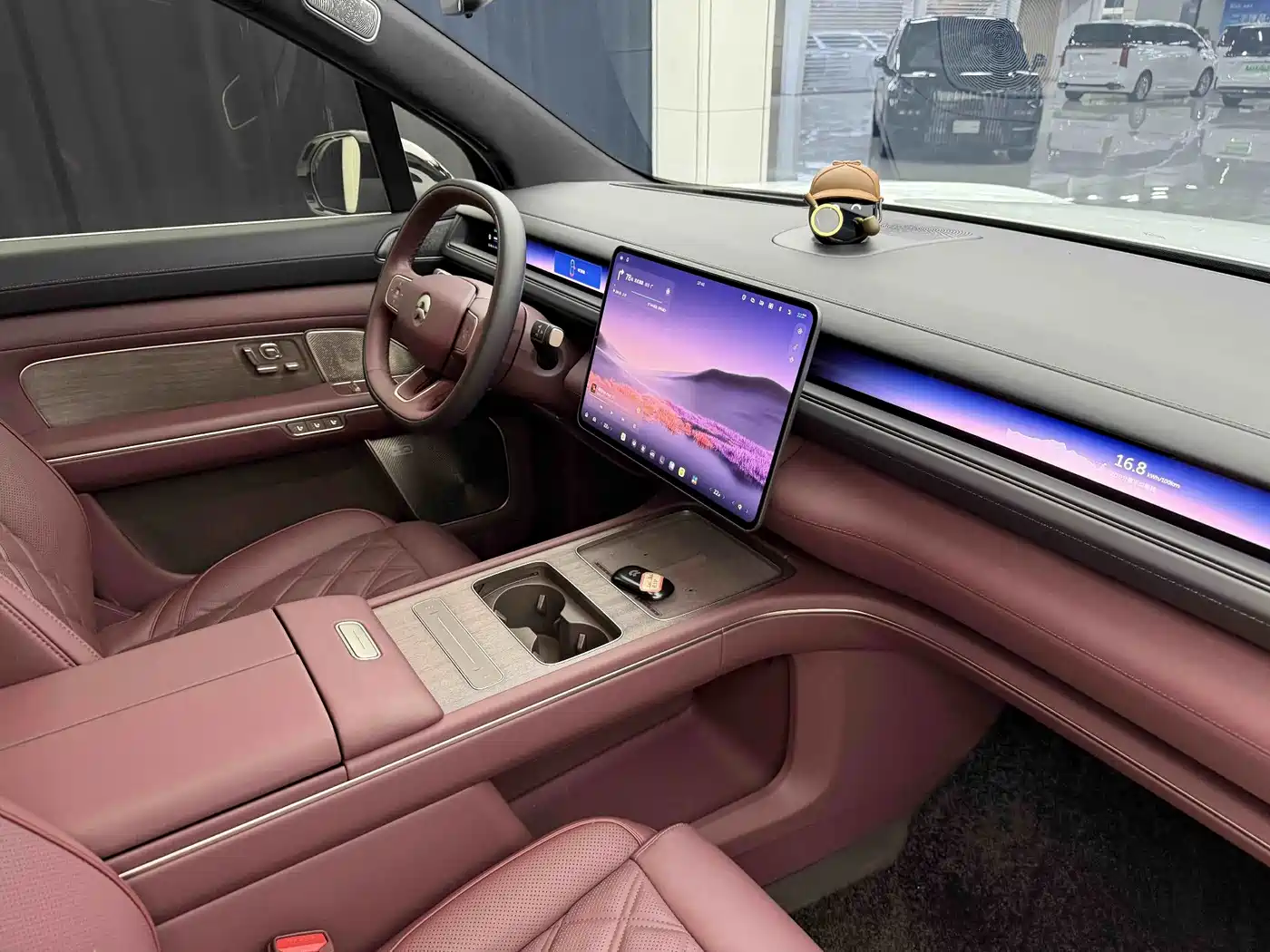 NIO ES8 2025 2025 Model 6-Seat Executive Luxury Edition