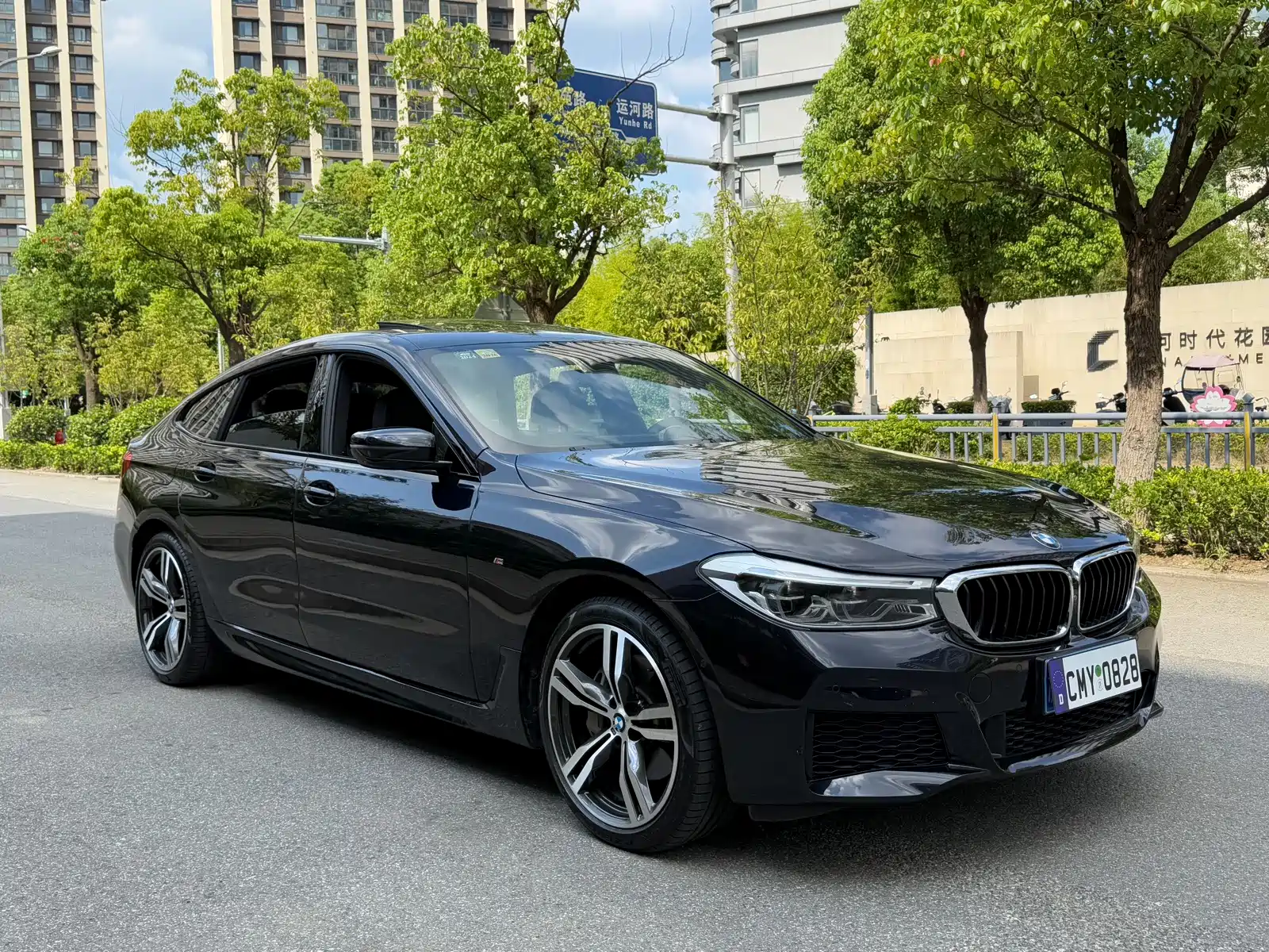 Фото 3 - BMW 6 Series GT