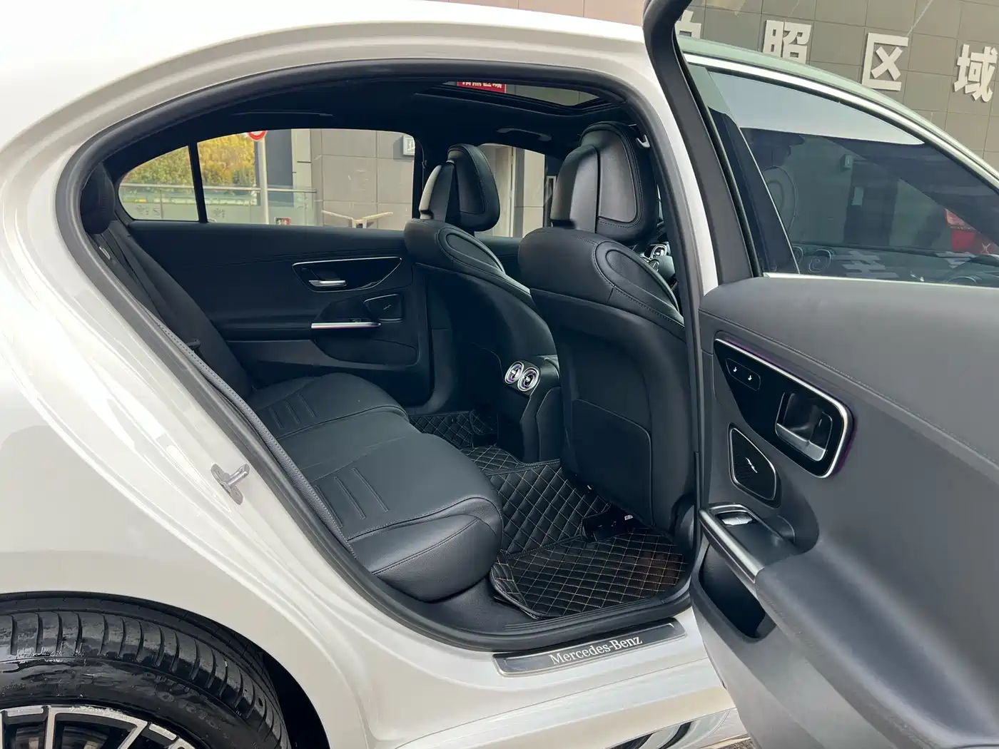 Mercedes-Benz C-Class 2024 C 260 L Sport фото 29
