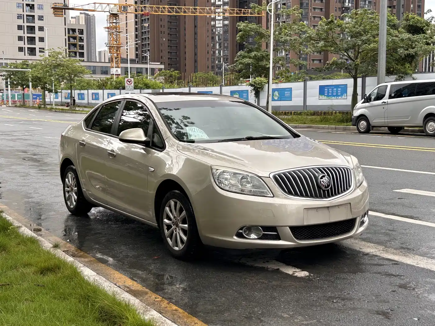 Buick Excelle 2011 2010 GT 1.6L Automatic Fashion Edition