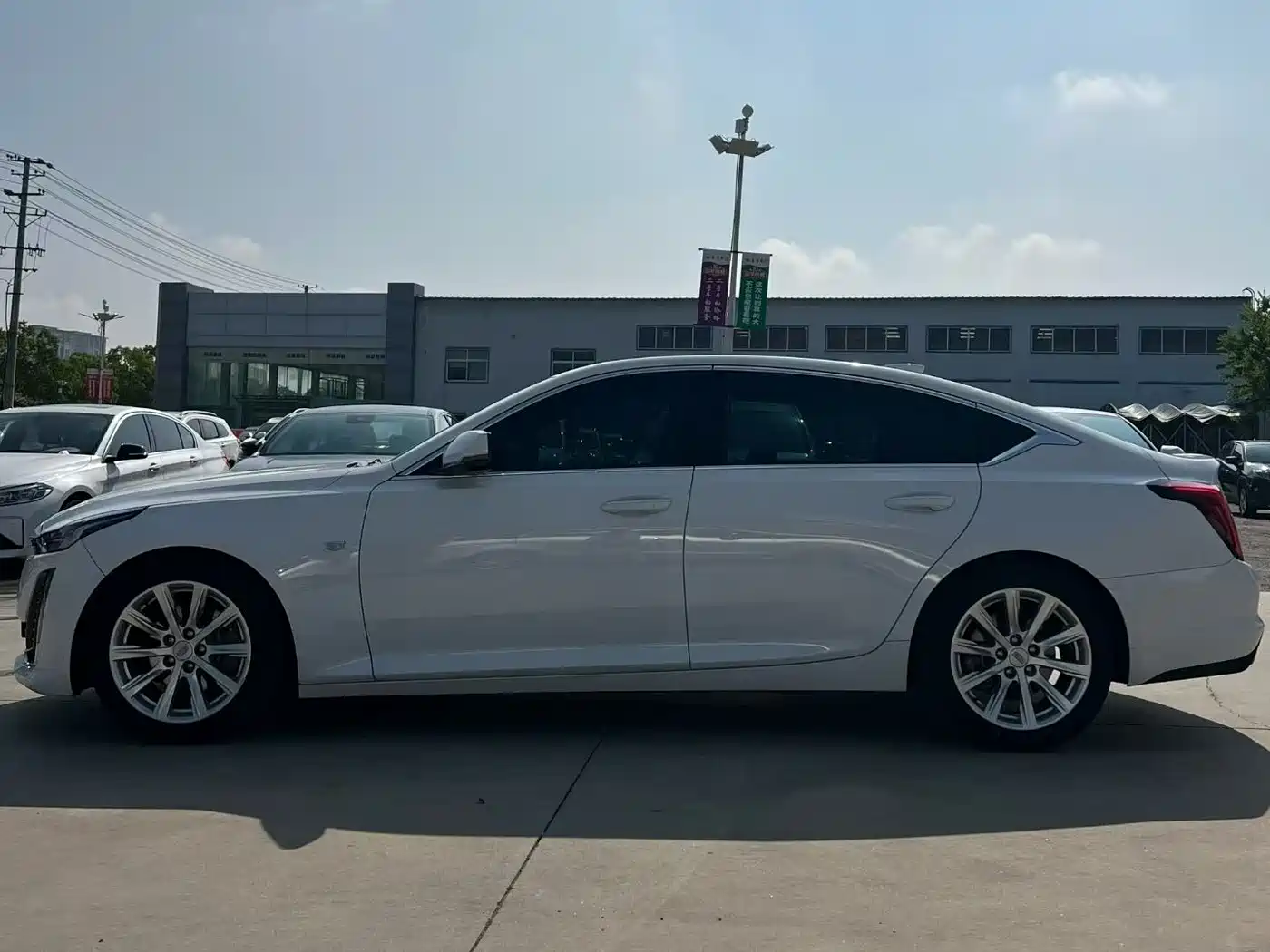 Cadillac CT5 2021 28T Technical фото 2