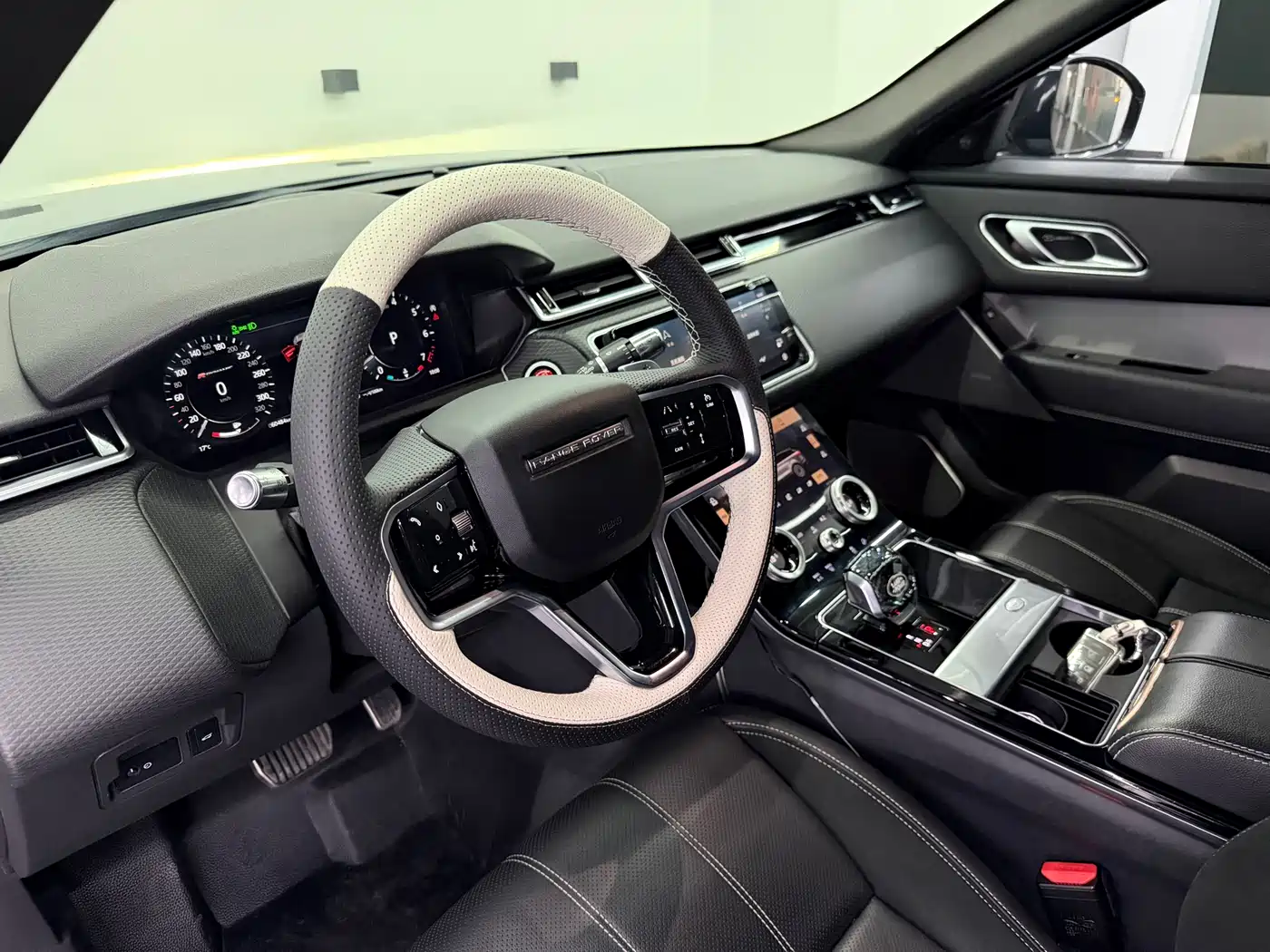 Land Rover Range Rover Velar 2021 P340 R-DYNAMIC SE фото 7