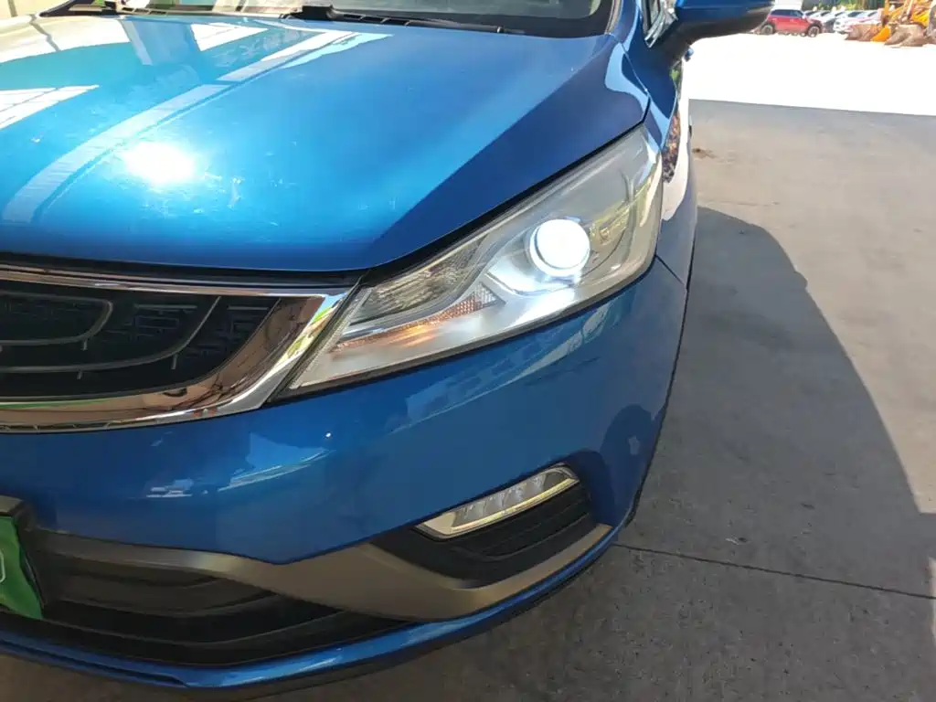 Geely Emgrand GS 2016 2016 Elegance Edition 1.3T Manual Premium