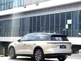 Фото 6 - NIO ES8