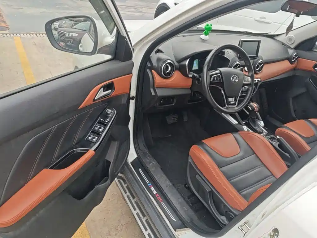 BAIC Senova X35 2018 2016 1.5L Automatic Luxury Edition