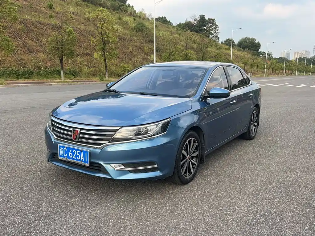 Фото 18 - Roewe i6