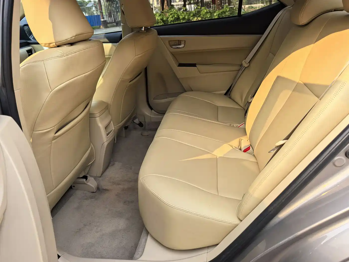 Toyota Corolla 2014 1.6L CVT GL фото 7