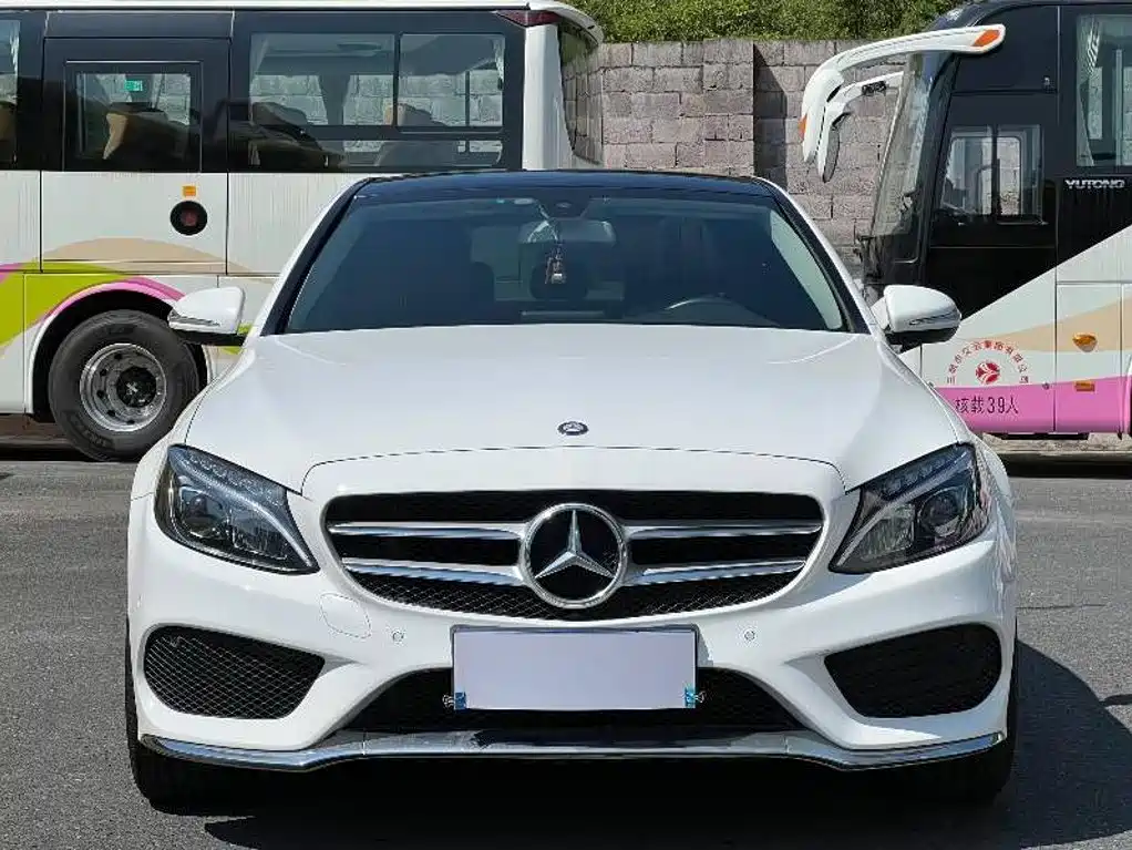 Фото 2 - Mercedes-Benz C-Class