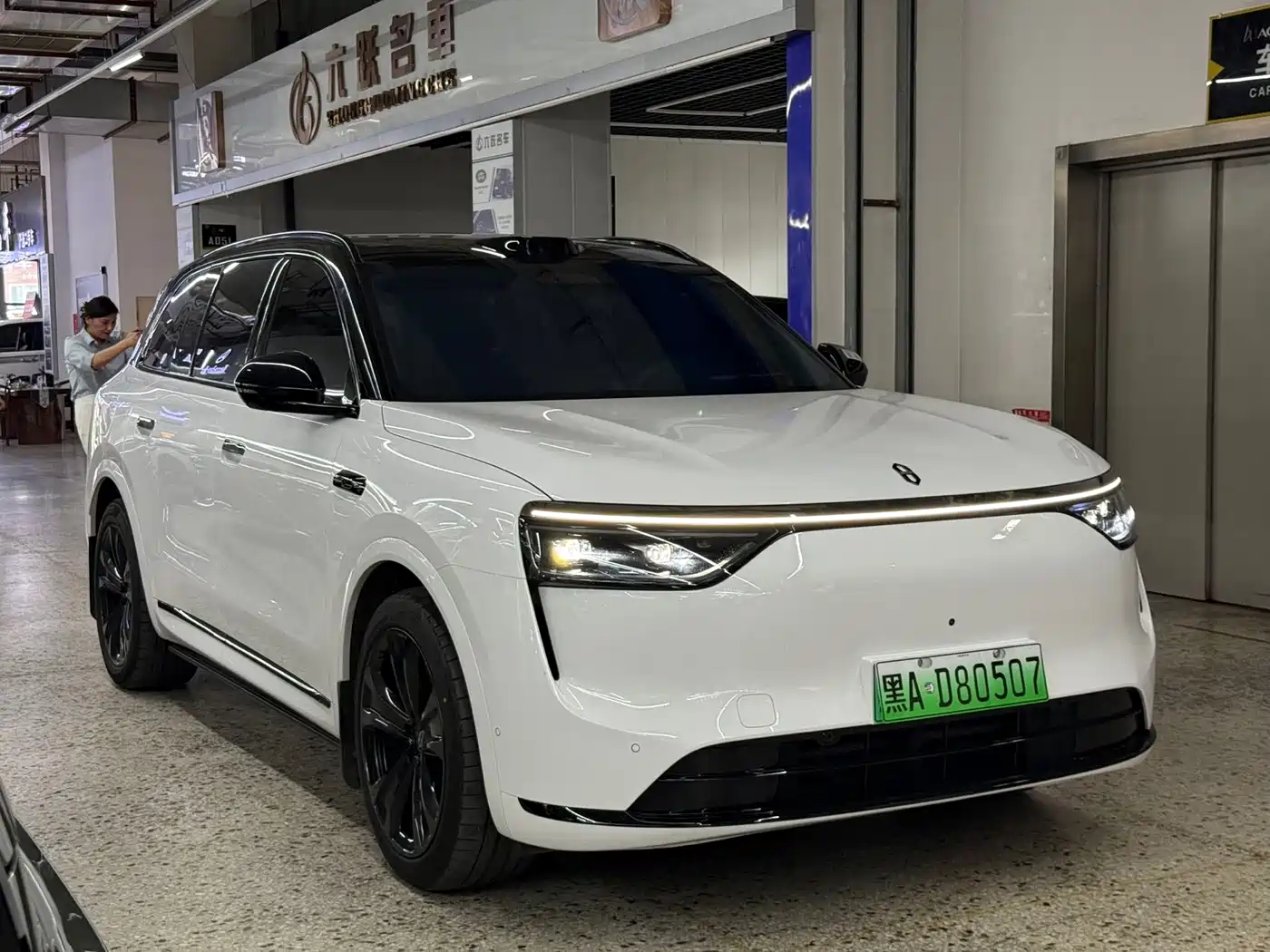 2026 AITO Wenjie AITO M8