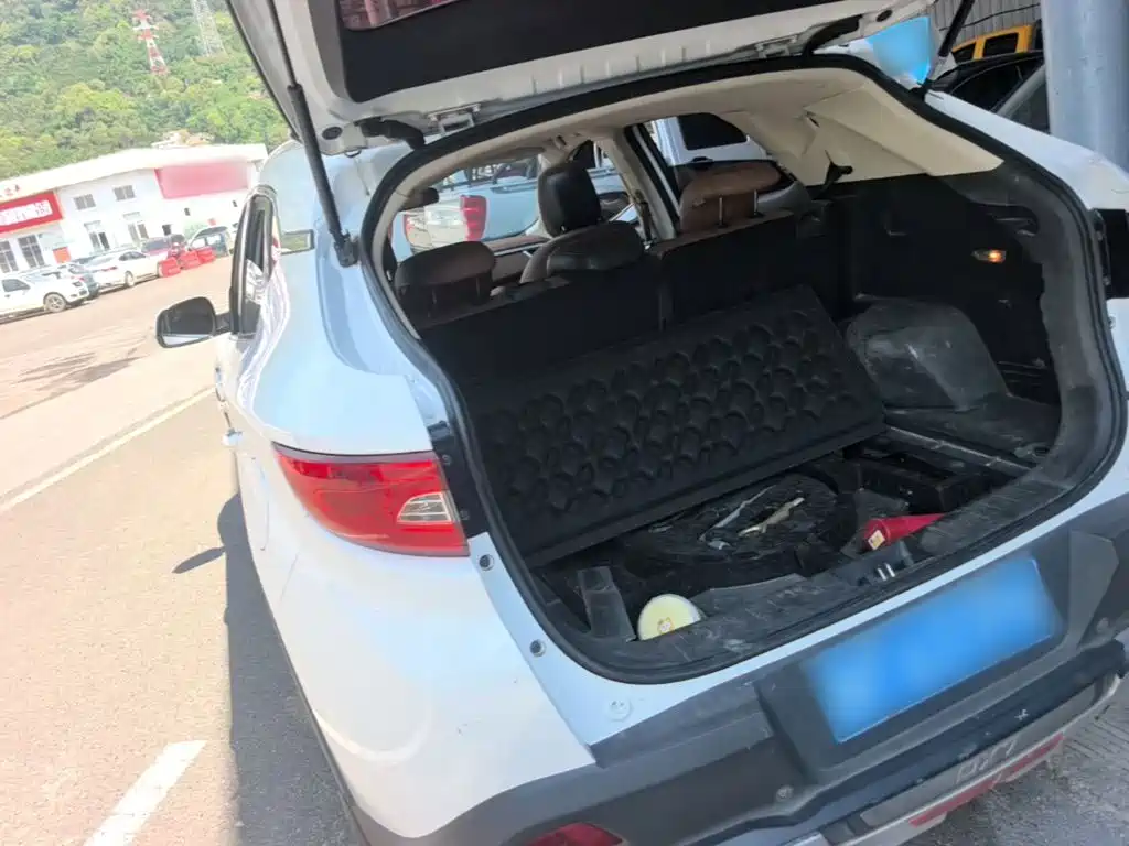 Soueast DX7 2015 2015 1.5T Manual Luxury