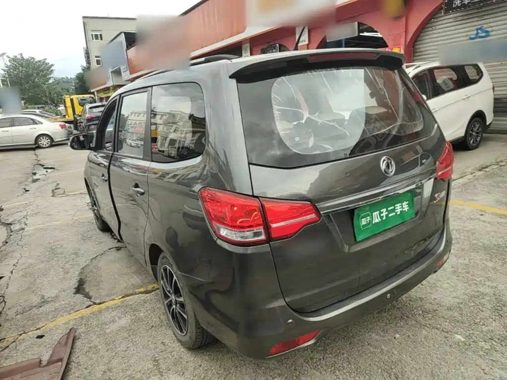 صورة 5 - Dongfeng Fengxing Fengxing S500