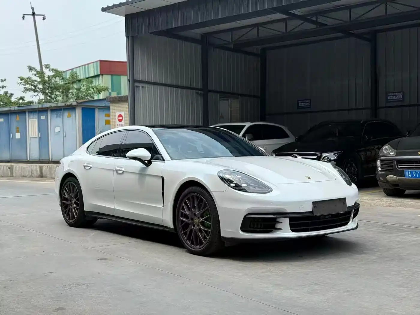 Porsche Panamera 2019 Panamera 2.9T фото 3