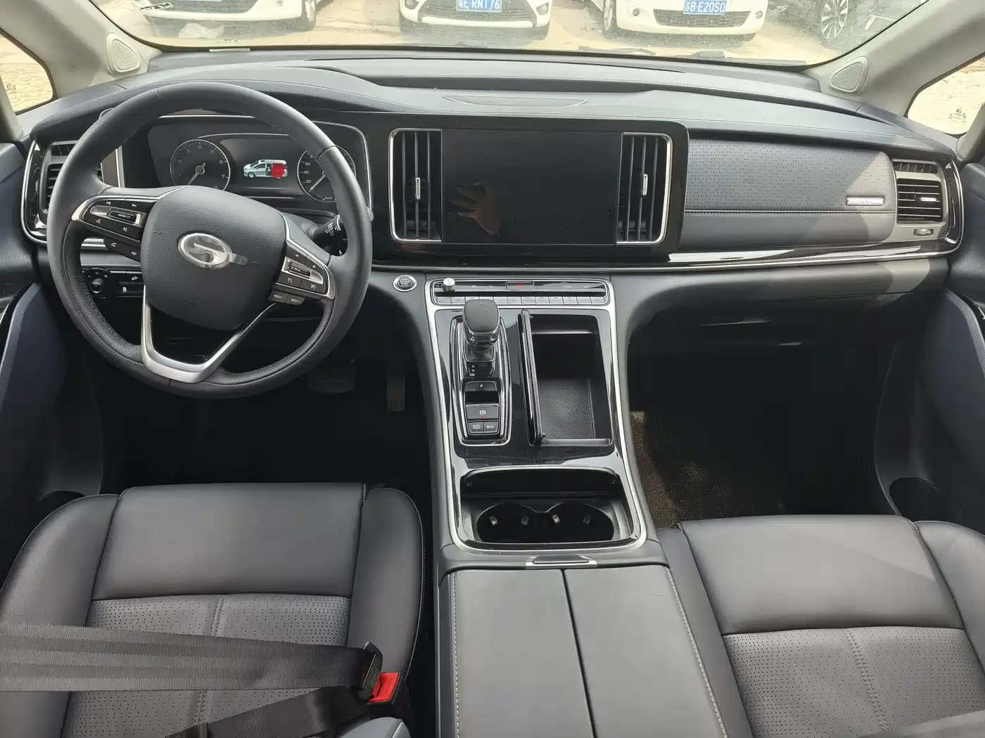 GAC Trumpchi Trumpchi M8 2024 Leadershow Series 390T Luxury Edition фото 6