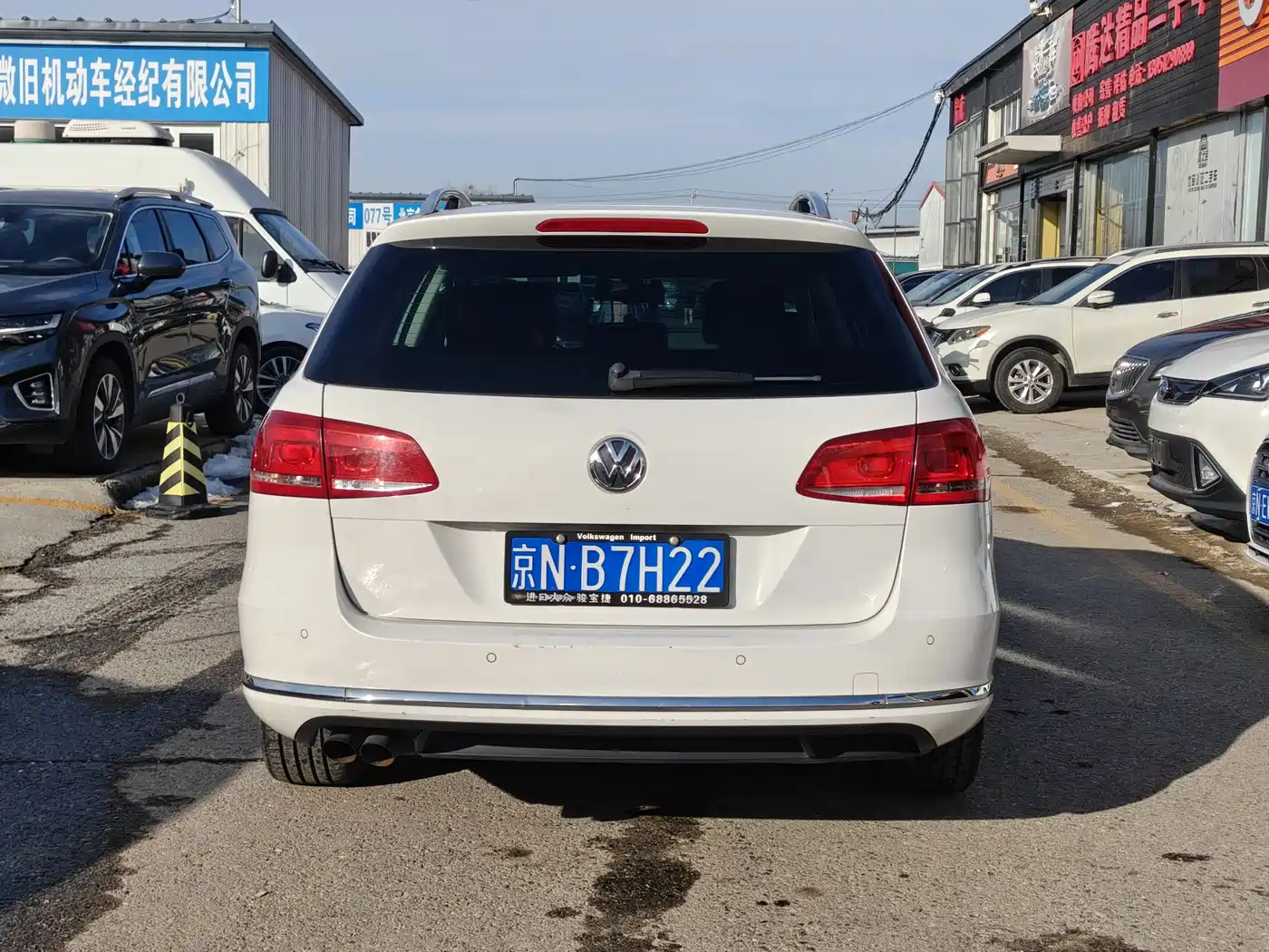 Volkswagen Magotan (Import) 2012 Wagon 2.0TSI Comfort фото 13