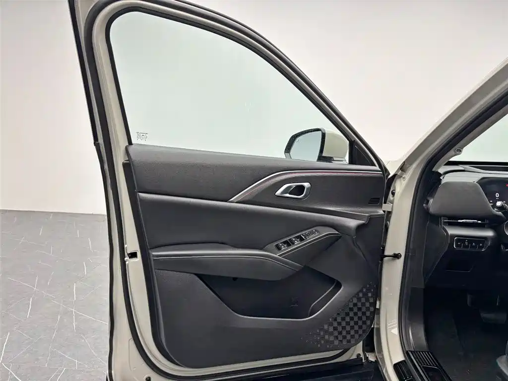 Haval Xiaolong MAX 2025 Hi4 165 Ultra Smart Drive Edition фото 13