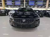 Photo 3 - Buick Regal