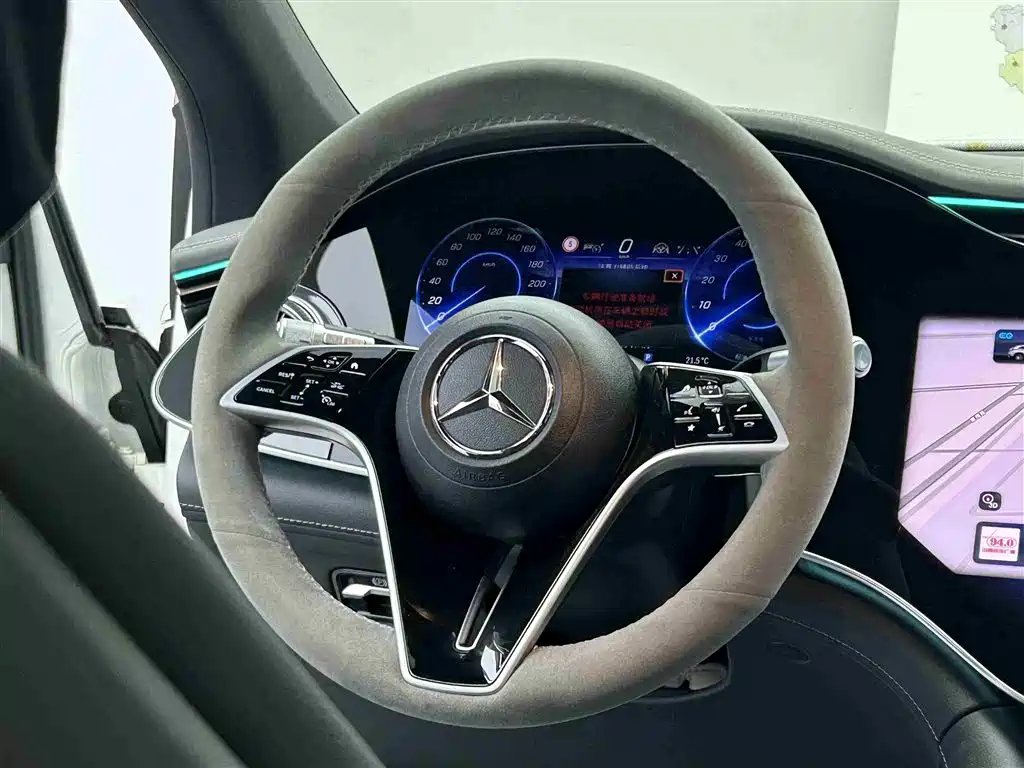 MERCEDES-BENZ EQS SUV
