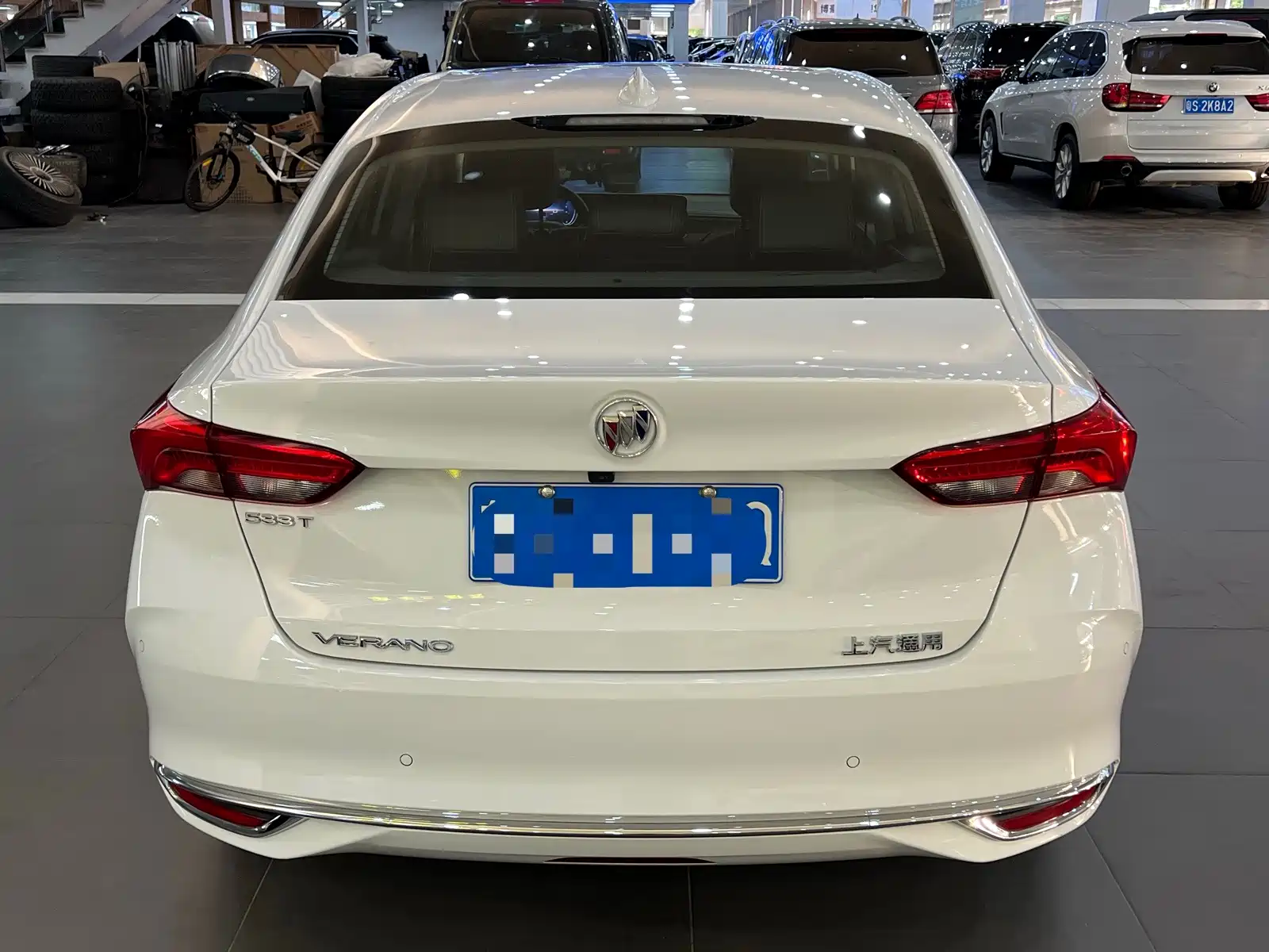 Фото 14 - Buick Verano